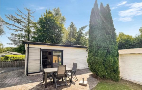 Stunning StaCaravan In Putten With Wifi